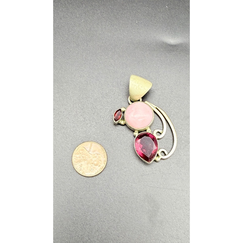 Vintage 925 Sterling Silver Pink Quartz Amethyst Garnet Artisan Scroll Pendant
